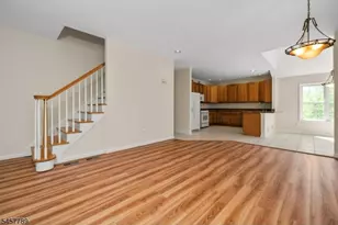 32 Havenhill Rd, Hardyston Township, NJ 07419 - Photo 7
