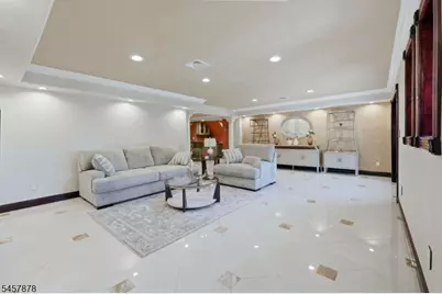 37 Mountainwood Ct, Totowa, NJ 07512 - Photo 31
