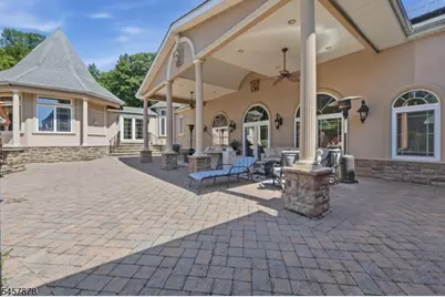 37 Mountainwood Ct, Totowa, NJ 07512 - Photo 43