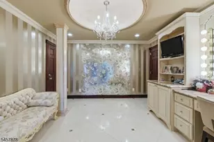 37 Mountainwood Ct, Totowa, NJ 07512 - Photo 19