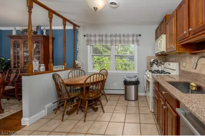 52 Aspen Ln, West Milford Twp., NJ 07480 - Photo 11