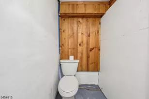 183 Norman Rd, Newark, NJ 07106 - Photo 27