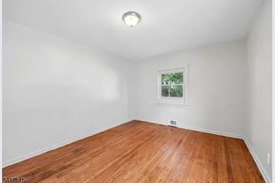183 Norman Rd, Newark, NJ 07106 - Photo 23