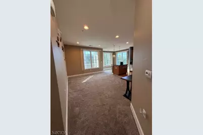 6214 Brookhaven Ct, Riverdale, NJ 07457 - Photo 9