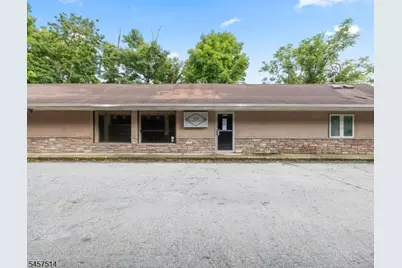 217 Hamburg Turnpike, Bloomingdale, NJ 07403 - Photo 5
