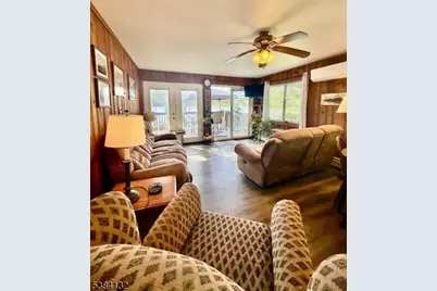 37 Smith St, Hope Township, NJ 07825 - Photo 5