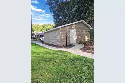 37 Smith St, Hope Township, NJ 07825 - Photo 19