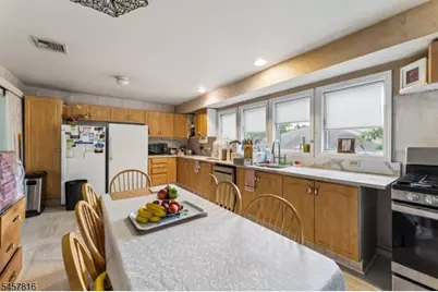1415 N Wood Ave, Linden, NJ 07036 - Photo 9