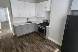 23 Bostwick Ave, Jersey City, NJ 07305 - Photo 3