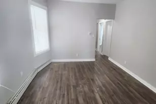 23 Bostwick Ave, Jersey City, NJ 07305 - Photo 9