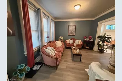 16 Hazel Pl, Irvington, NJ 07111 - Photo 9
