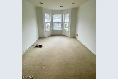 40 Black Bear Ct, Hardyston Township, NJ 07419 - Photo 3