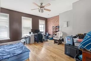 72 Columbia St, Newark, NJ 07102 - Photo 27