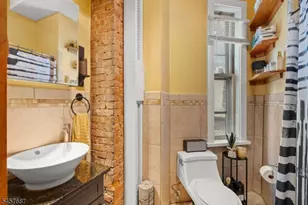 72 Columbia St, Newark, NJ 07102 - Photo 7