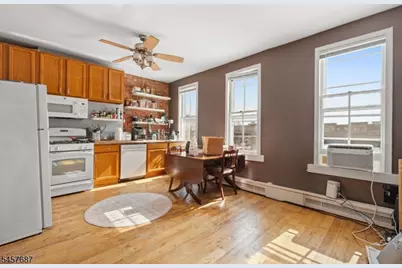72 Columbia St, Newark, NJ 07102 - Photo 21