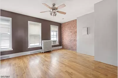 72 Columbia St, Newark, NJ 07102 - Photo 25