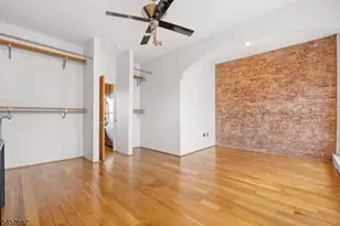 72 Columbia St, Newark, NJ 07102 - Photo 15