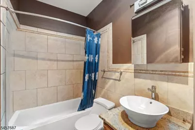 72 Columbia St, Newark, NJ 07102 - Photo 23