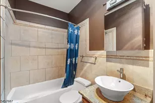 72 Columbia St, Newark, NJ 07102 - Photo 23
