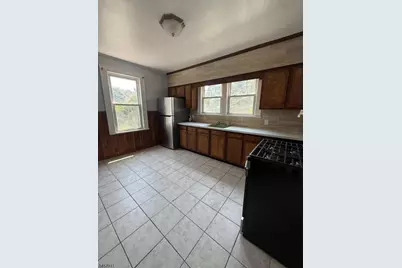 8 Chapman St #1, Bloomfield, NJ 07003 - Photo 1