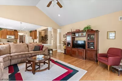 574 Post Ln, Franklin Township, NJ 08873 - Photo 21