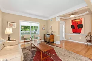 574 Post Ln, Franklin Township, NJ 08873 - Photo 9