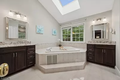 18 Downingtown Court, Warren Township, NJ 07059 - Photo 23