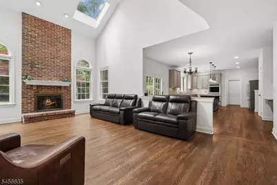 18 Downingtown Court, Warren Township, NJ 07059 - Photo 7
