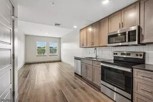 548 Franklin Ave, Belleville, NJ 07109 - Photo 9