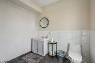 548 Franklin Ave, Belleville, NJ 07109 - Photo 27