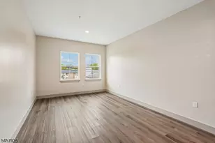 548 Franklin Ave, Belleville, NJ 07109 - Photo 5