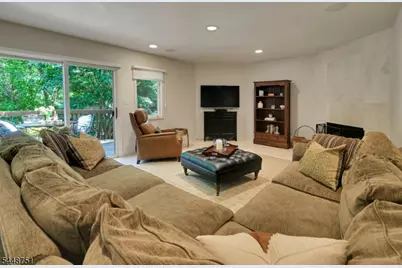 14 Robinhood Dr, Mountain Lakes, NJ 07046 - Photo 15