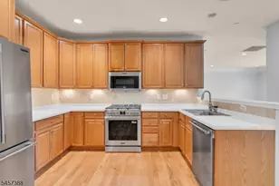 3210 Chesterwood Way, Franklin Township, NJ 08873 - Photo 23