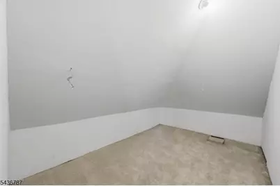 219 Magie Ave, Roselle Park, NJ 07204 - Photo 21