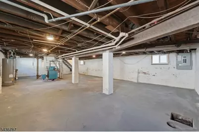 219 Magie Ave, Roselle Park, NJ 07204 - Photo 23