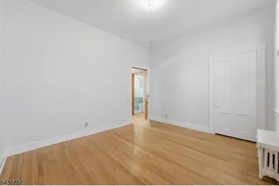 219 Magie Ave, Roselle Park, NJ 07204 - Photo 11