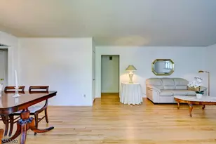 271 Summit Rd, Mountainside, NJ 07092 - Photo 7