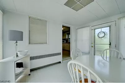 271 Summit Rd, Mountainside, NJ 07092 - Photo 19