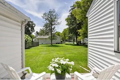 271 Summit Rd, Mountainside, NJ 07092 - Photo 21