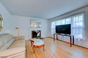 271 Summit Rd, Mountainside, NJ 07092 - Photo 11