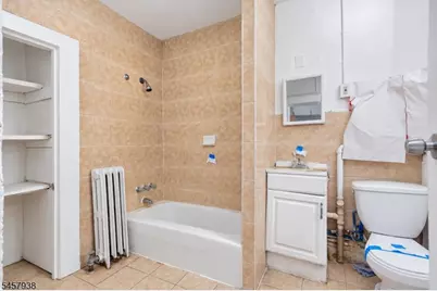 270 Hamilton Ave, Paterson, NJ 07501 - Photo 17