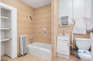 270 Hamilton Ave, Paterson, NJ 07501 - Photo 17