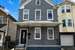 230 Pine St, Elizabeth, NJ 07206 - Photo 1