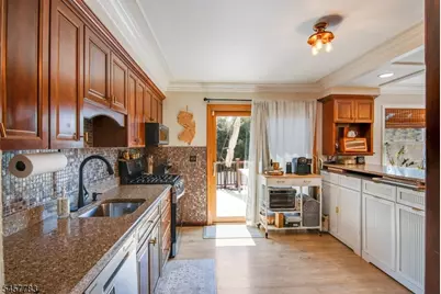 42 Randolph St, Lincoln Park, NJ 07035 - Photo 11
