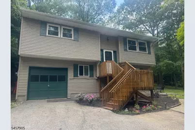88 Wawayanda Rd, Vernon, NJ 07422 - Photo 1