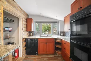 15 Allegheny Ave, West Milford, NJ 07480 - Photo 9