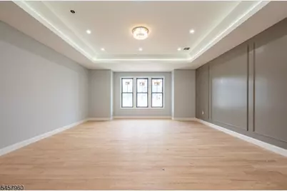 412 Gregory Rd, Paramus, NJ 07652 - Photo 31