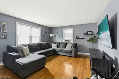 372 S Union Ave, Cranford Township, NJ 07016 - Photo 5