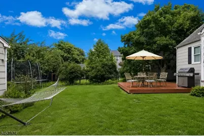 372 S Union Ave, Cranford Township, NJ 07016 - Photo 21