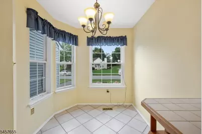 35 Arapaho Trl, Branchburg Township, NJ 08876 - Photo 7